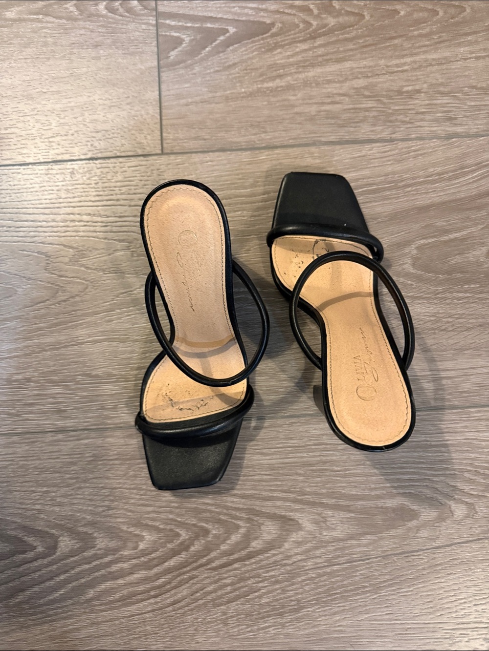 Black Strappy Square-Toe Women's Slide Sandals